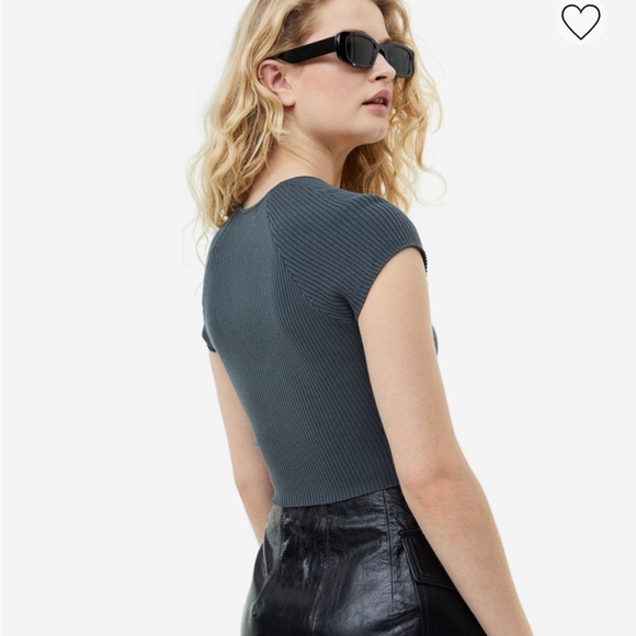 NWT H&M top - Picture 4 of 5
